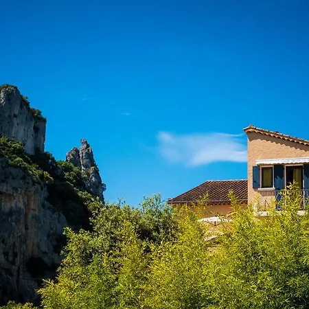 Le Belvedere Otel Vallon-Pont-dʼArc