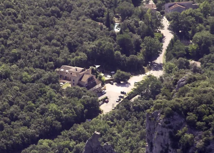 Le Belvedere Vallon-Pont-dʼArc