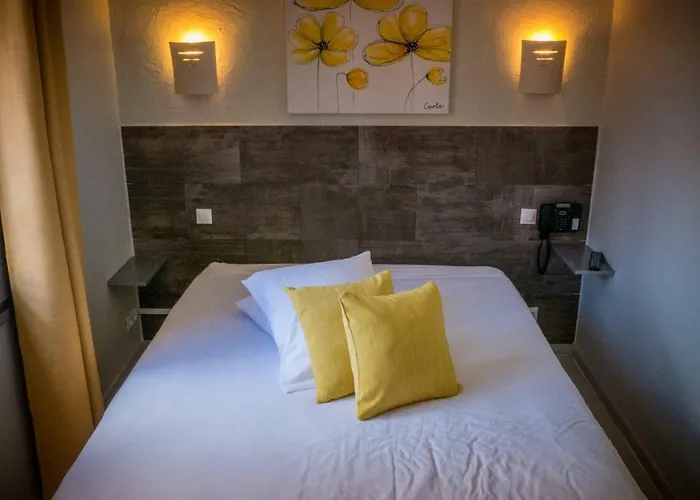 Hotel Le Belvedere Vallon-Pont-dʼArc
