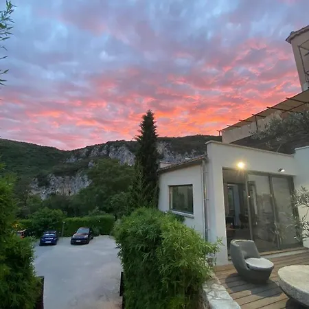 Le Belvedere Hotel