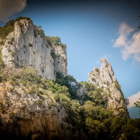 Le Belvedere 호텔 Vallon-Pont-dʼArc
